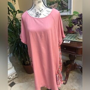 New with tags Umgee mixed media short sleeve dress!